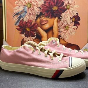 Stylish Pink Canvas Sneakers